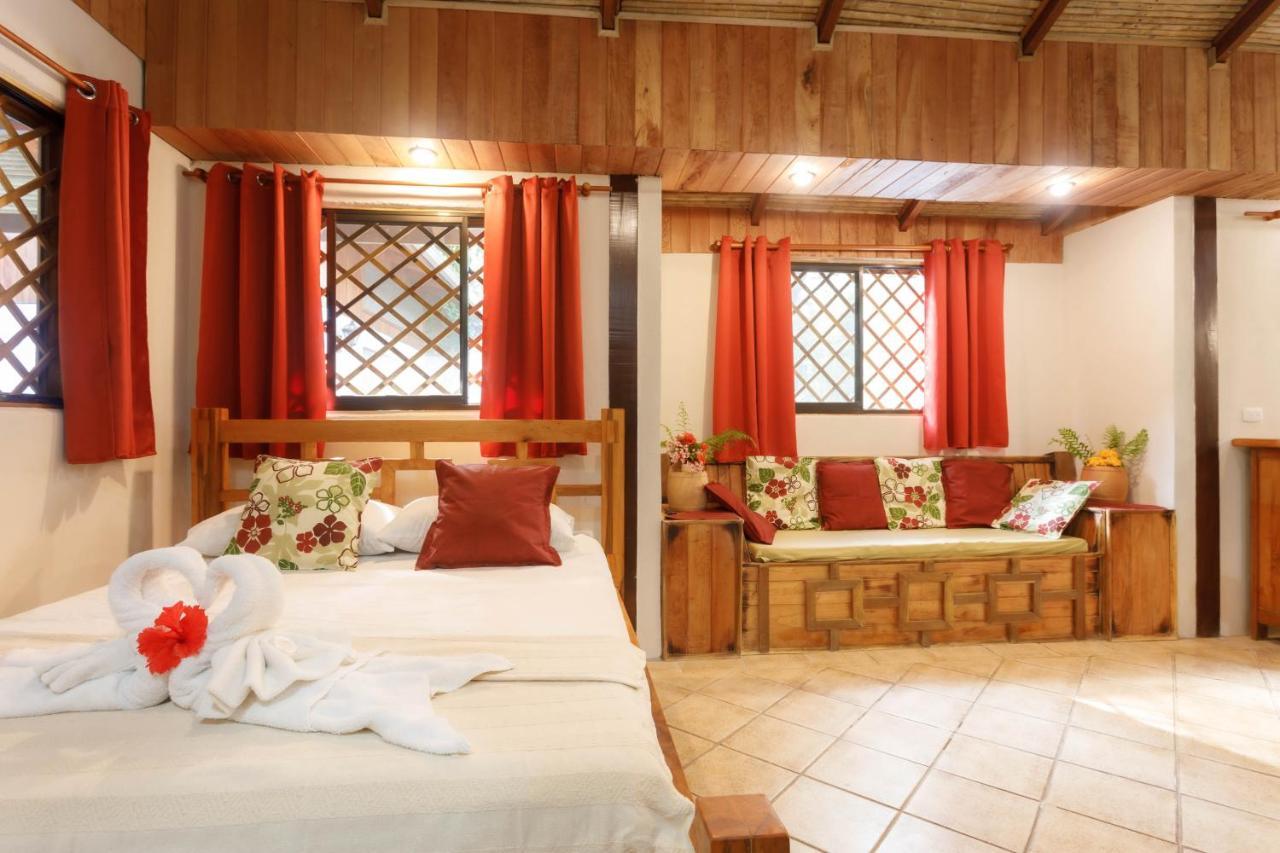 Hotel Casa Merlin Puerto Viejo de Talamanca Esterno foto