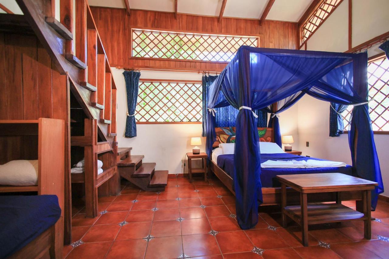 Hotel Casa Merlin Puerto Viejo de Talamanca Esterno foto